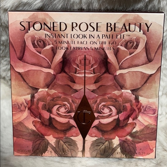 NIB Charlotte Tilbury Stoned Rose Beauty Palette - Picture 13 of 15